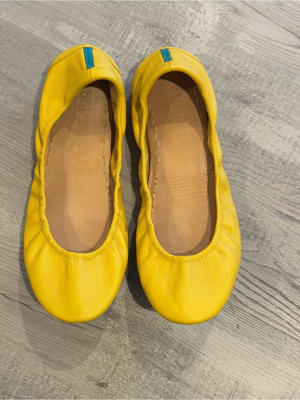 Tieks Yellow Women’s Ballet Flats with Teal Accent Size 9